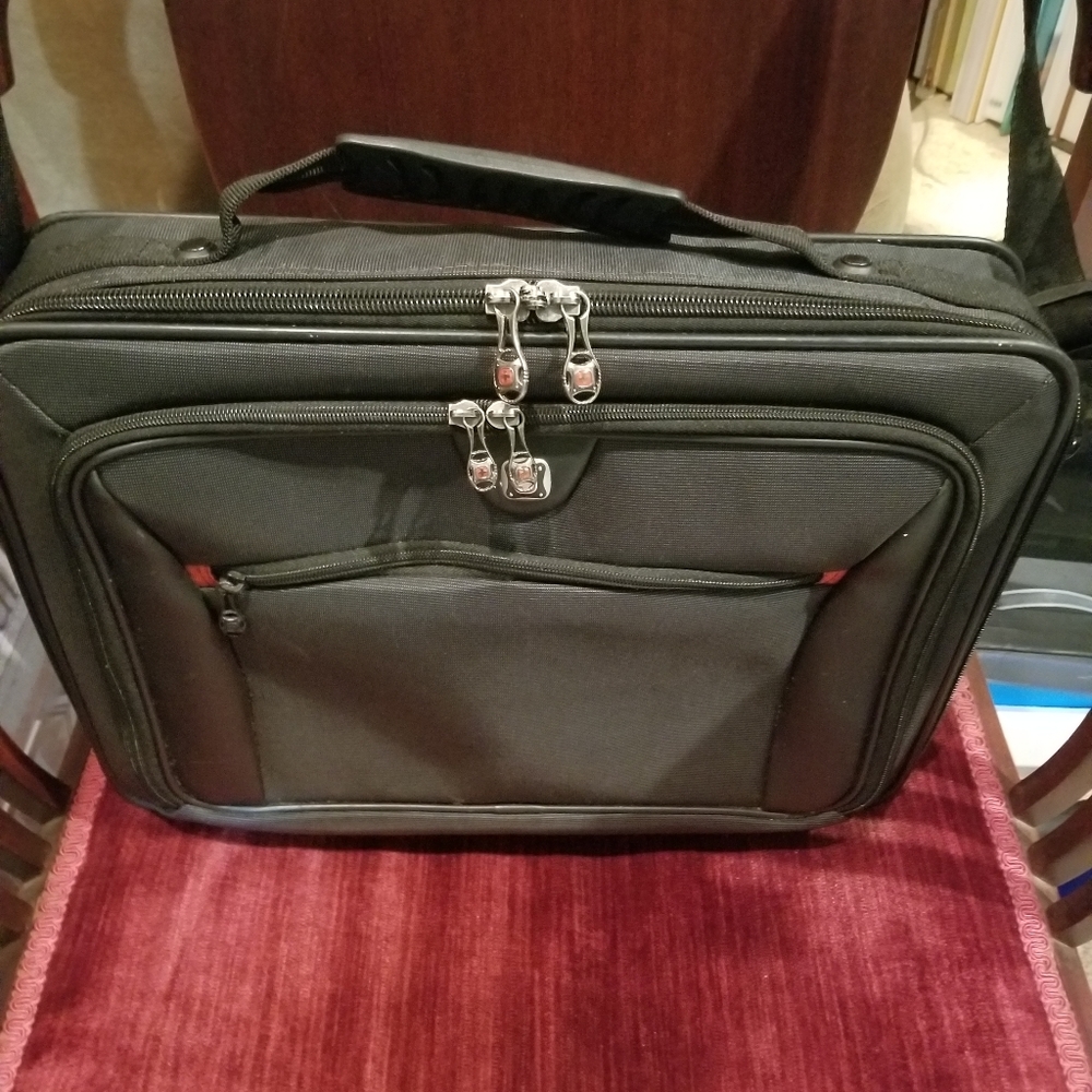 SWISS ARMY Computer Laptop Shoulder Tote